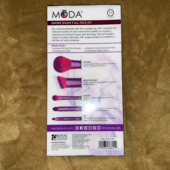 Moda Purple Smoke Show - Full Face Brush Kit - Picture 2 of 4
